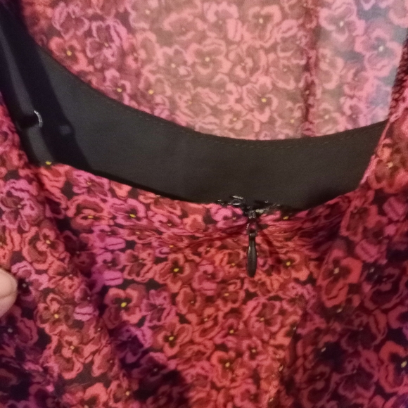 EXPRESS MINIDRESS Sz. Small NWT Ruoched Detail.‎ - Picture 14 of 16